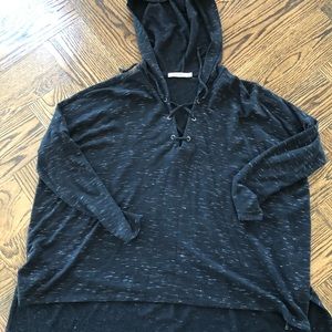 South Moon Under Red Haute Black Pullover